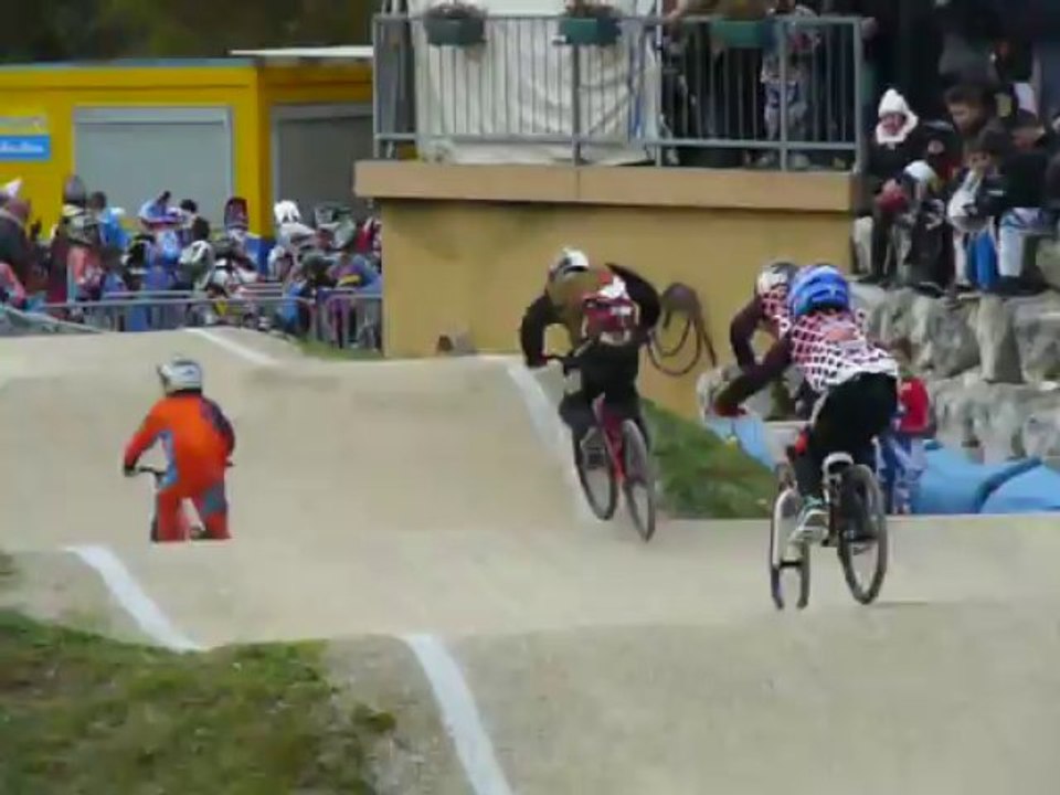 Coupe des lacs BMX 2013 Genève finale D minis