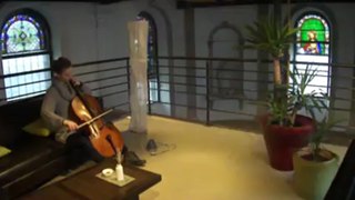 violoncelle dans la chapelle
