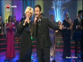 Ayşe İnak Ekiz & Mustafa Demiroğlu-Bir İlkbahar Sabahı