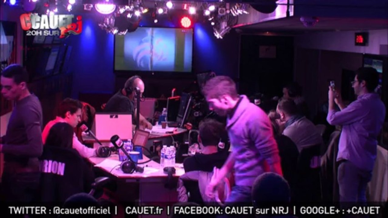 Inspecteur Cauet pousse à bout une maman !