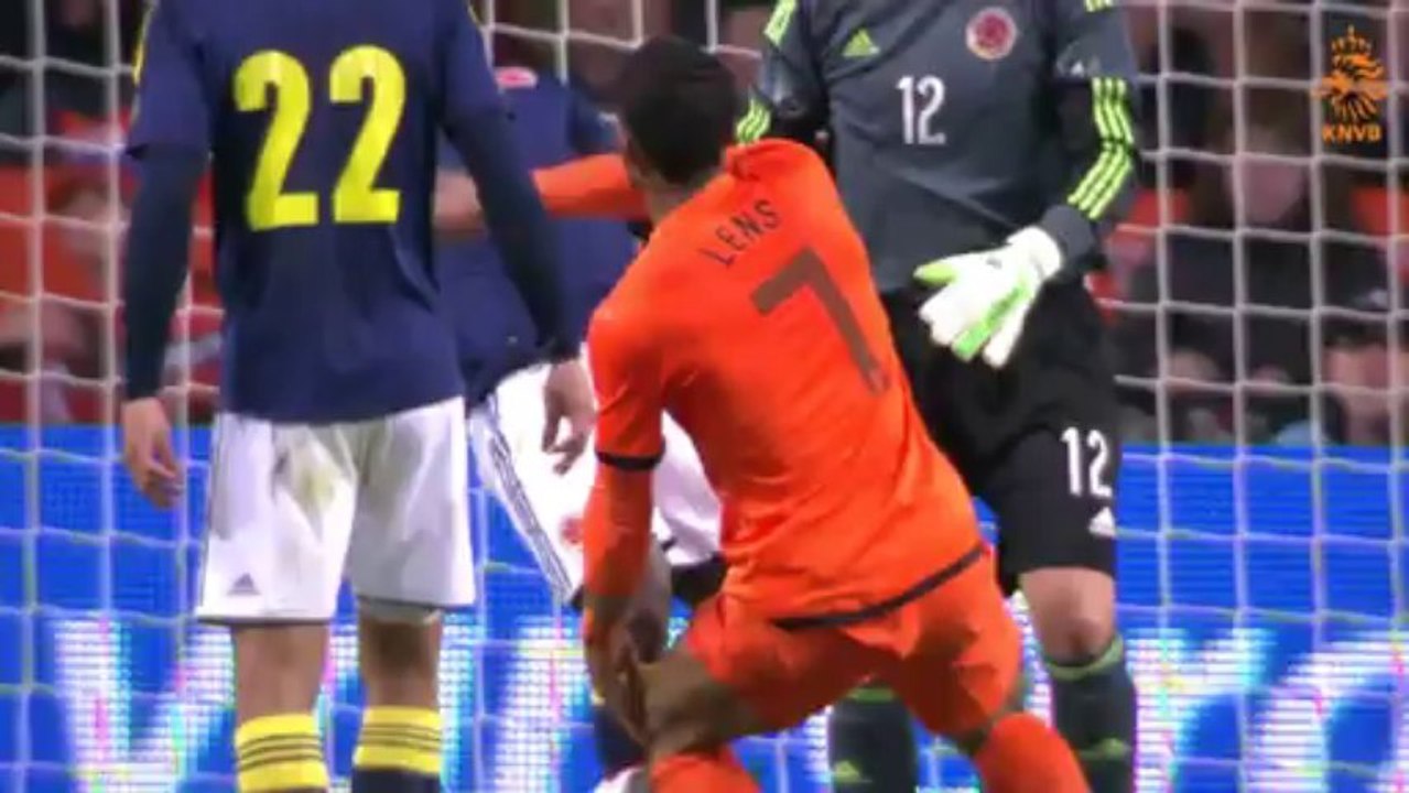 lensredcard