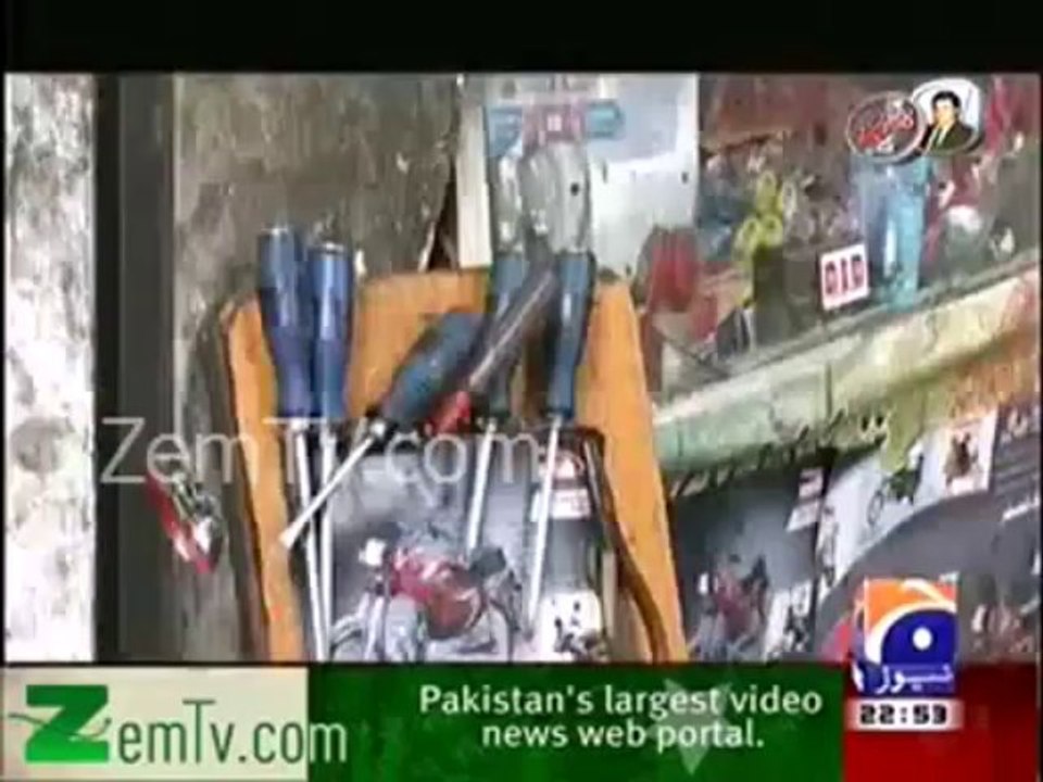 Jab se Imran Khan aya hai tab se garib aadmi ka rehna mushkil hogaya hai .Peshawar PTI Worker