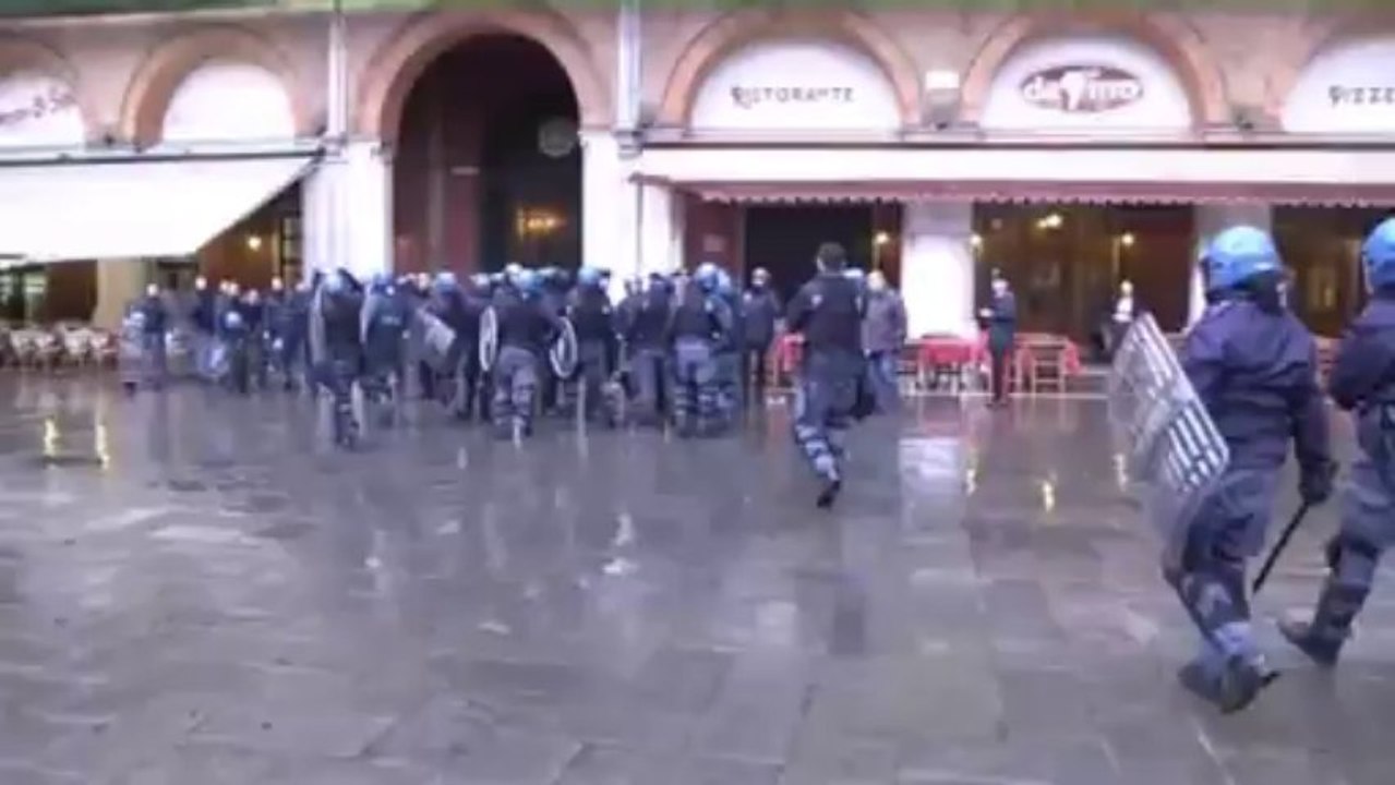 SCONTRI DOPO LO SGOMBERO, CITTA' BLINDATA