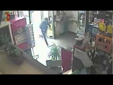 Cerignola (FG) - Rapina con coltello, un arresto (19.11.13)