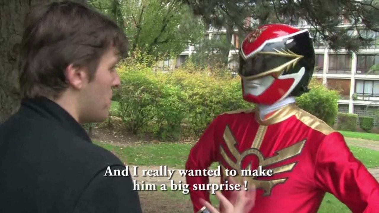 Best Dad of the Yeah - Un Power Ranger pour venir chercher son fils à l'école