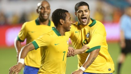 Robinho buteur avec la Seleção, deux ans après...