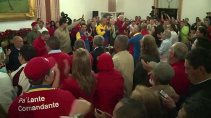 Maduro ganha poderes especiais