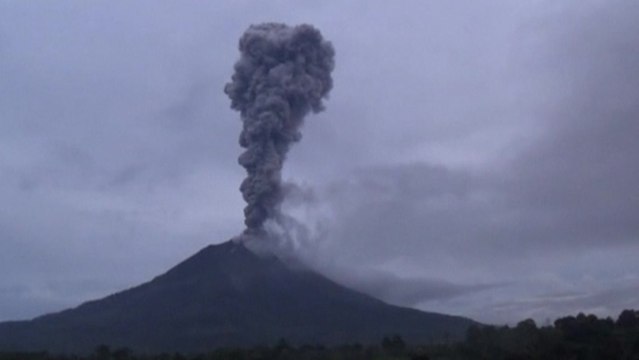 Indonesia volcano in multiple eruptions