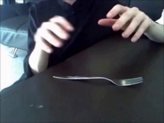 HOW TO LEARN TELEKINESIS FOR BEGINNERS