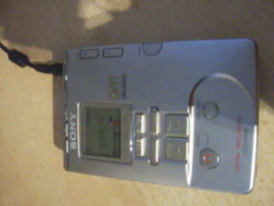 Sony TCD-D-100 DAT Digital Audio Tape Recorder Walkman Audio Test