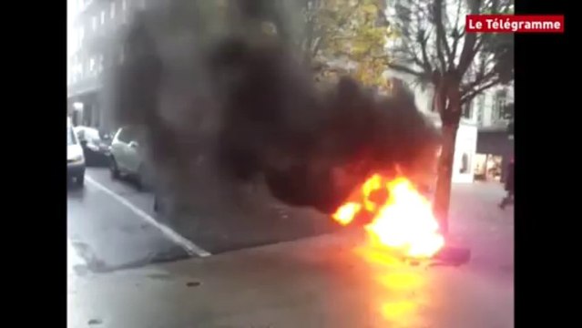 Morlaix. 30 Bonnets rouges bloquent le centre-ville
