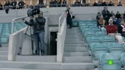 Fabian Picardo en el partido de fútbol Gibraltar-Eslovaquia 19/11/13