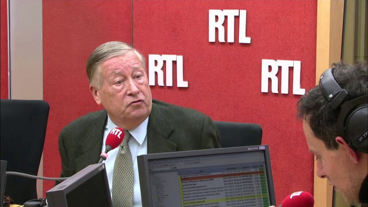 Réforme de la fiscalité : "Ayrault a surpris tout le monde"