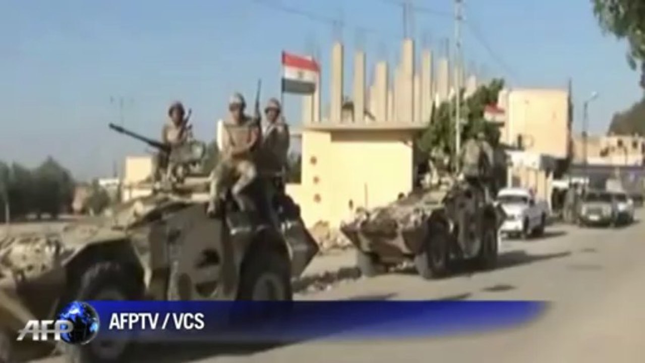 11 Egypt soldiers killed by car bomb in North Sinai