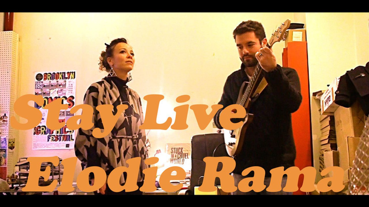 STAY LIVE N°15 ELODIE RAMA - STRANGE ISLAND