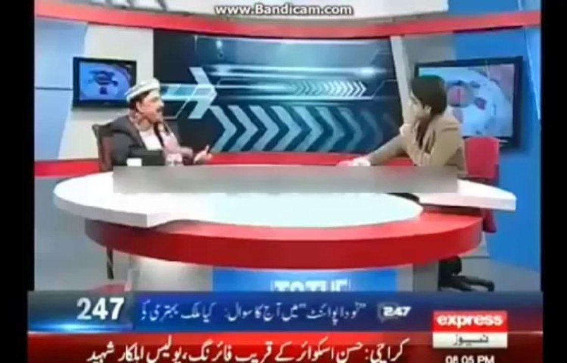 Shekh Rasheed Cracks Jugat at Rana Sana Ullah