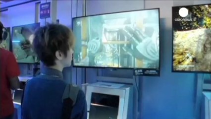 Llega la Xbox One de Microsoft, en la guerra de videoconsolas con Sony