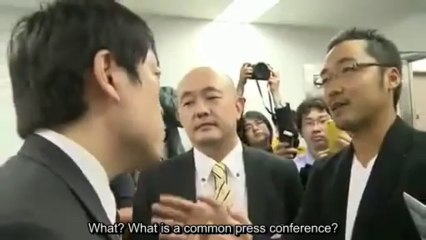 Ozawa's press conference was hindered by Yomiuri's reporter.