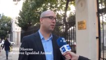 Protestas frente a embajada francesa para pedir el fin de la producción de foie gras