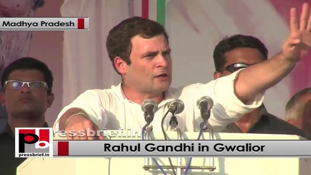 Rahul Gandhi in Gwalior talks about Land Acquisition Bill; slams BJP