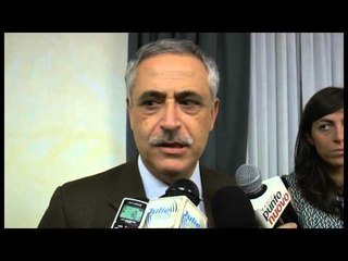 Ercolano (NA) - La camorra e l'antiracket, la storia dei commercianti eroi -2- (21.11.13)