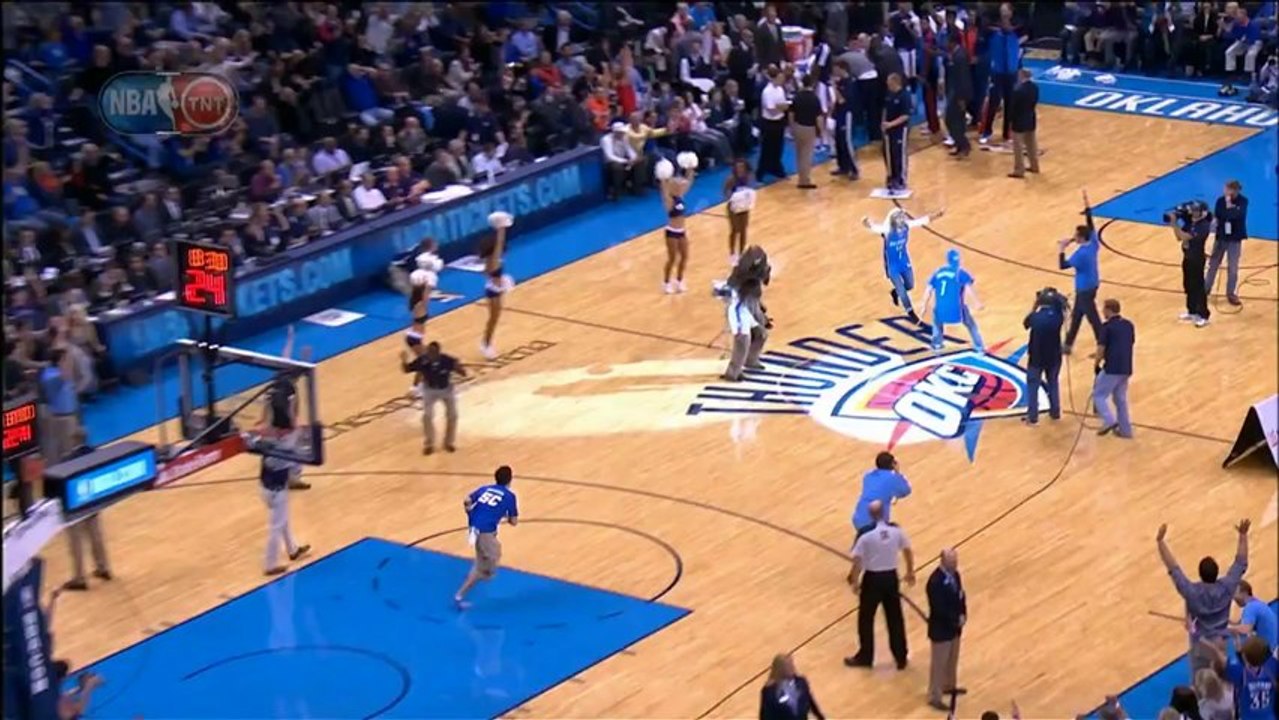 Thunder Fan Hits