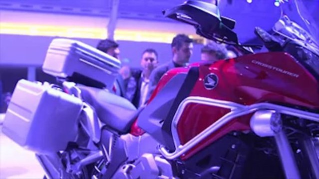 Honda motos conferencia de prensa Salón de la moto de Milán EICMA 2011.