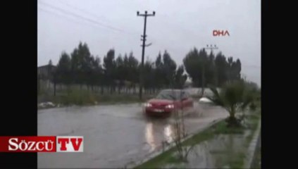 Aydın'da yollar dereye döndü