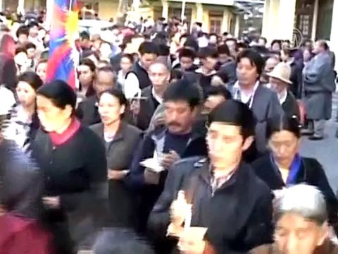 Суд Испании выдал ордер на арест экс-лидера Китая