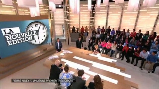 Anne-Elisabeth Lemoine sous le charme de Pierre Niney