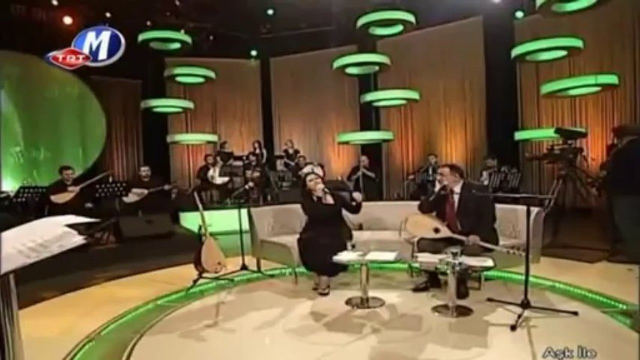 01 gülay mendilimin yeşili 29.04.2010 aşk ile