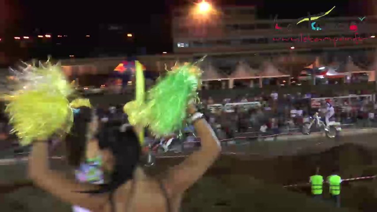 Premières vidéos du super cross de la Ville du Tampon