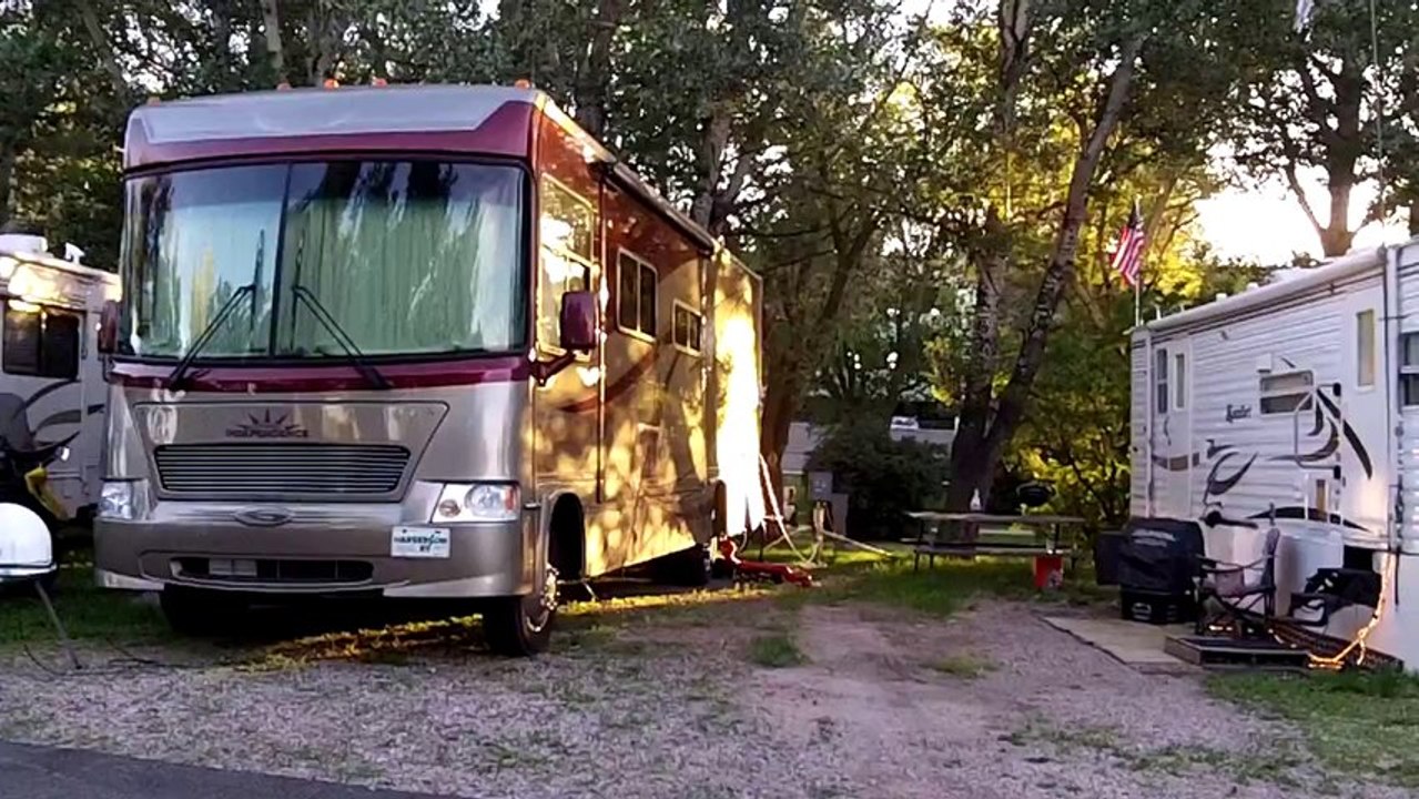 Green Trees Crazy Woman Campground, Gillette, Wyoming video Dailymotion