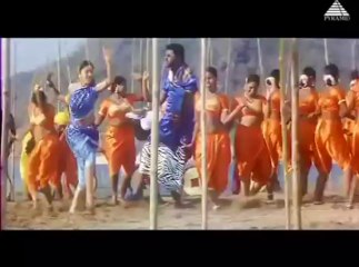 Alli Thandha Vaanam (2001) - Vaadi