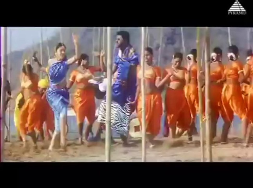 Alli Thandha Vaanam (2001) - Vaadi