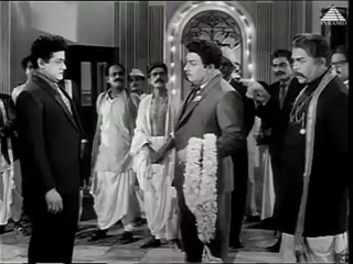 Naan Anaittal (1966) - Pirandha Idam