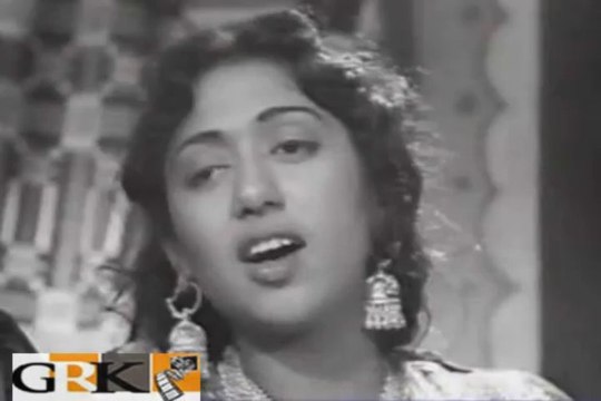 ZUBAIDA KHANUM - KURIYE SAUN JA ARIYE SAUN JA - PATEY KHAN