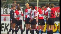 30-08-09 Van Dijk oogst waardering bij Feyenoord