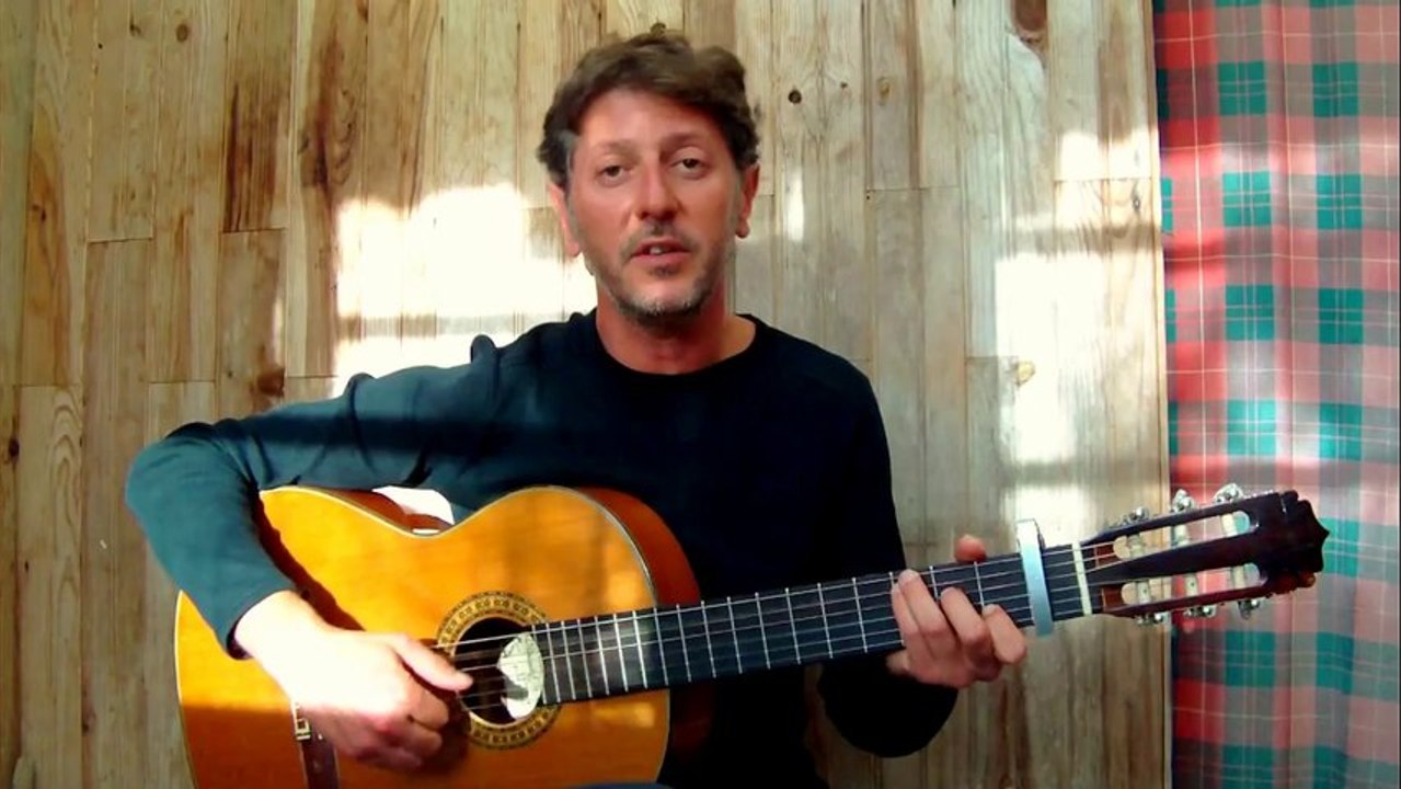 Les funérailles d'antan - Georges BRASSENS reprise (guitar & vocal cover)