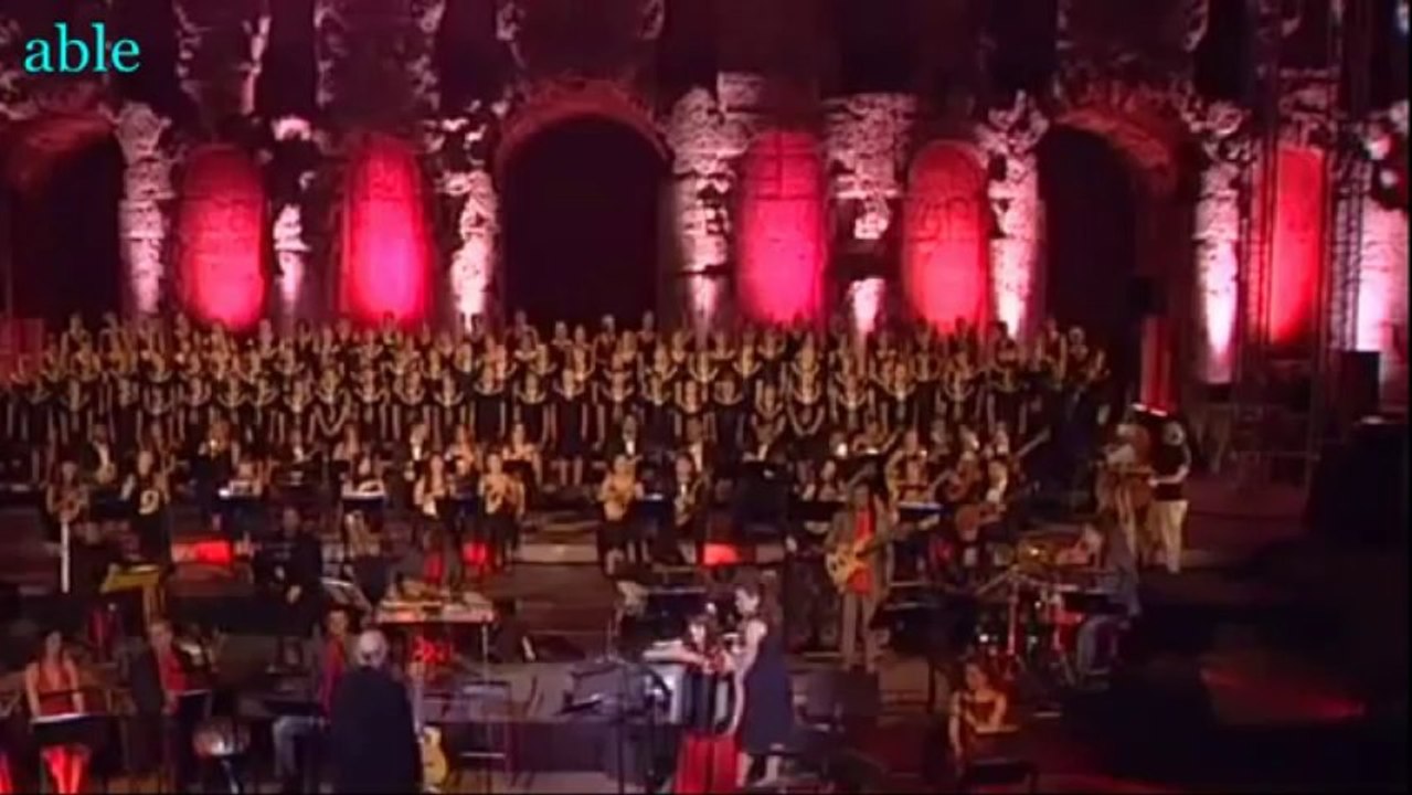 Κάπου υπάρχει η αγάπη μου --- Διονύσης Σαββόπου...