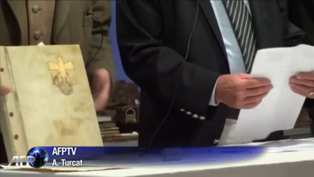 Vendée: quatre livres pris chez Hitler vendus aux enchères