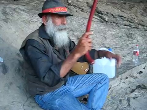 Düzgün Baba Hüseyin Can Yoldaş