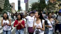 Colombie: manifestation de femmes pour la paix et la parité