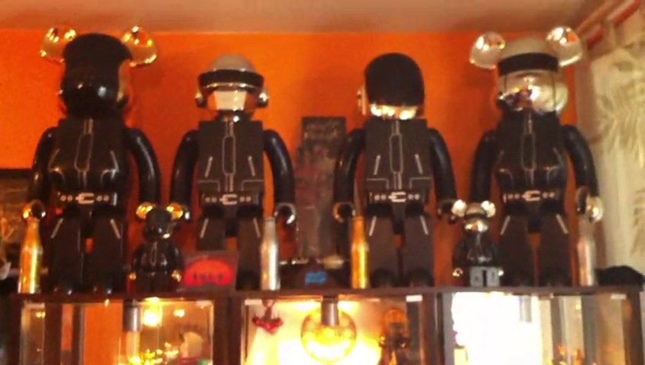 Daft Punk, Saint Seiya Myth Cloth, Dragon Ball - La Collection de Daftworld