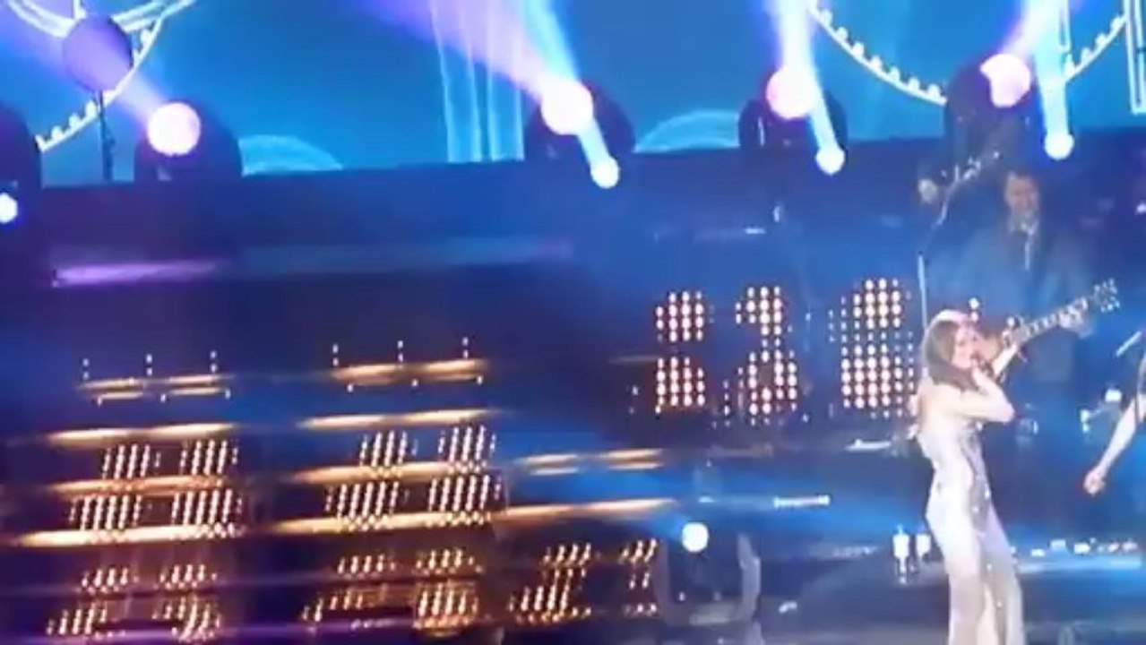 Céline Dion - Pour que tu m'aimes encore - Anvers 2013.