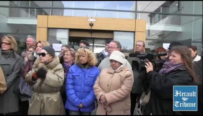 AGDE - 2013 - URGENCES HOPITAL d'AGDE - Le COLLECTIF réuni le 23 Novembre 2013