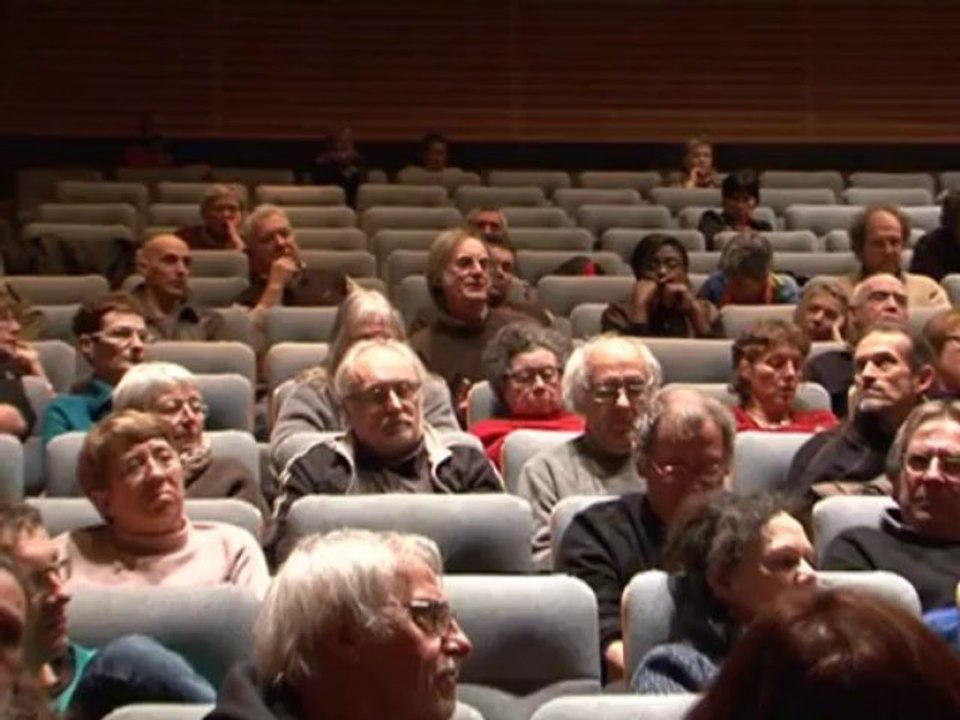 PIERRE CARLES : "QUELS MEDIAS POUR ALLER VERS UNE REELLE DEMOCRATIE?"