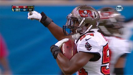 Matthew Stafford intercepted by Lavonte David