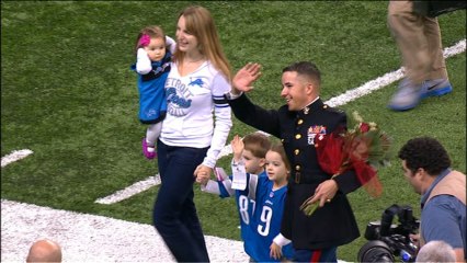 Solider surprises family at Detroit Lions game