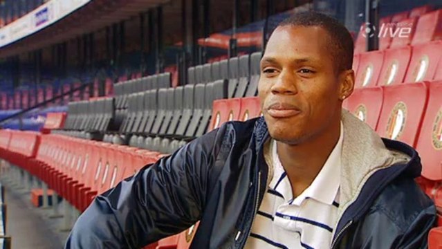 06-02-10 Bahia; Rots uit Rio